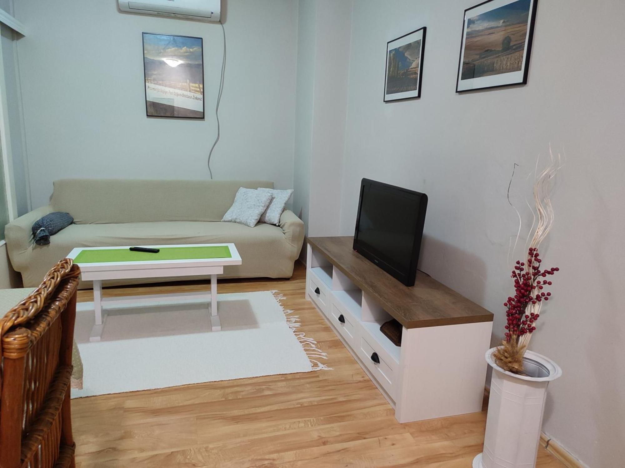 Vila Zora Apartman Banja Koviljača Exteriör bild